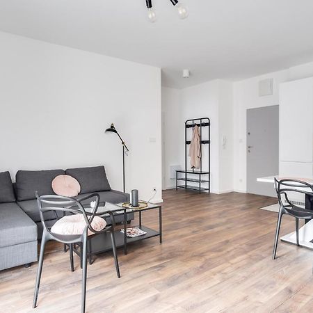 Apartament Chwaliszewo Z Balkonem - Free Parking بوزنان المظهر الخارجي الصورة